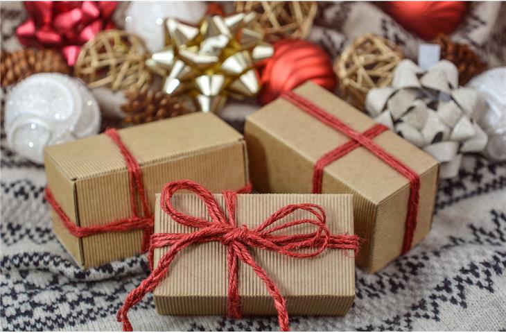 inexpensive gifts for teachers for christmas