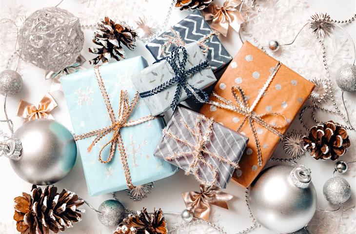 christmas decor gifts